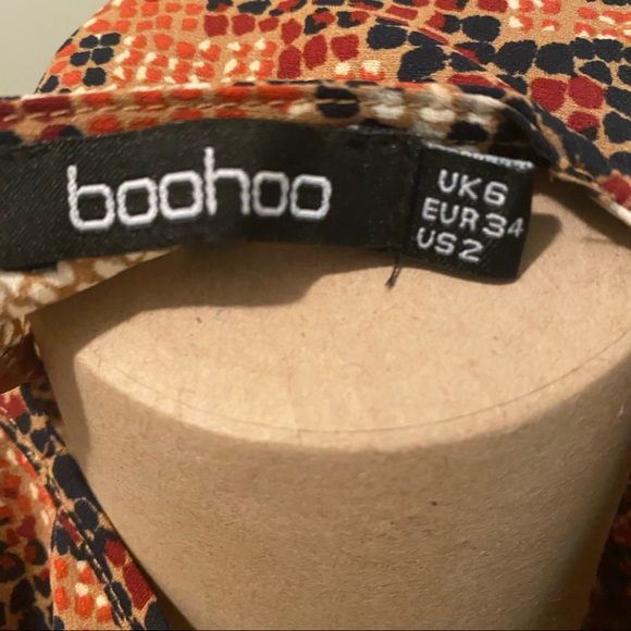 Boohoo Snake print crop long sleeve blouse - Picture 9 of 13